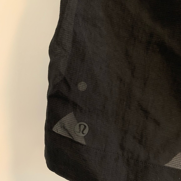 Lululemon Mesh High Waisted Shorts W Draw String - Picture 4 of 9
